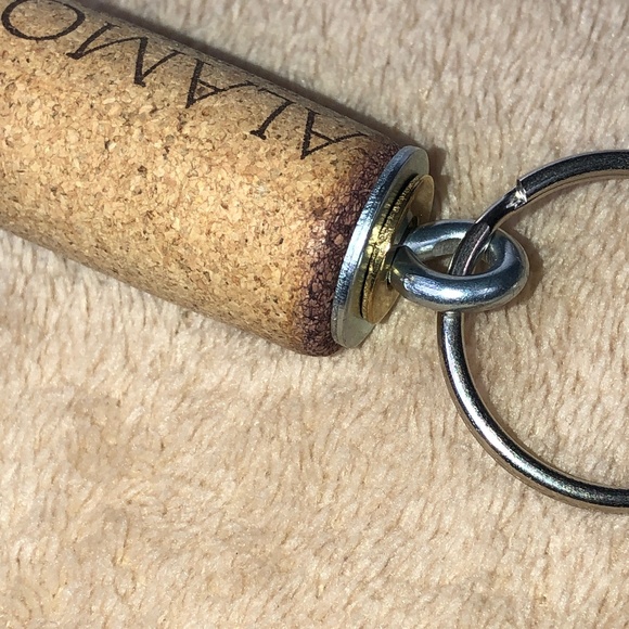 Hand Crafted Wine CORK PURSE/Backpack Keychain Handbag Jewelry - Picture 11 of 15